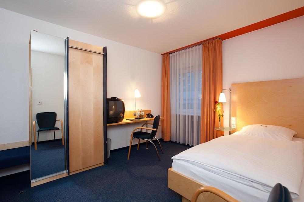 Hotel Elite Karlsruhe Extérieur photo